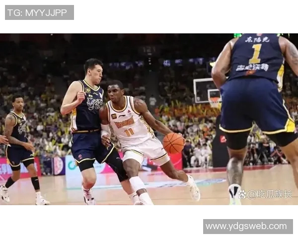 2020年广东宏远男篮对阵山西队精彩回顾与赛后分析 2020年广东宏远男篮对阵山西队精彩回顾与赛后分析