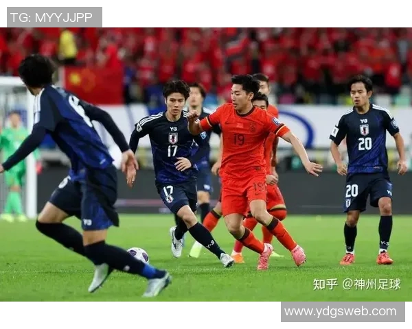 东亚杯精彩对决中国队迎战日本队直播盛况全程回顾 东亚杯精彩对决中国队迎战日本队直播盛况全程回顾